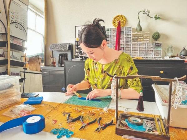 复原汉服——王慧娟要一辈子复原中国传统美学 复原汉服——王慧娟要一辈子复原中国传统美学