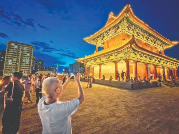 中禁门城墙的古韵烟火