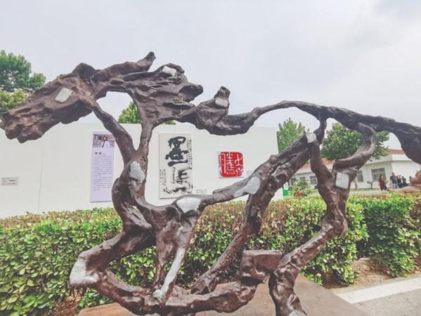 山西宇达集团雕塑作品展轰动了大湾区 山西宇达集团雕塑作品展轰动了大湾区