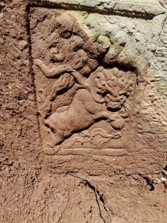 《山海经》昆仑地理新探：论其原型为晋南永济中条山华胥峰一带
